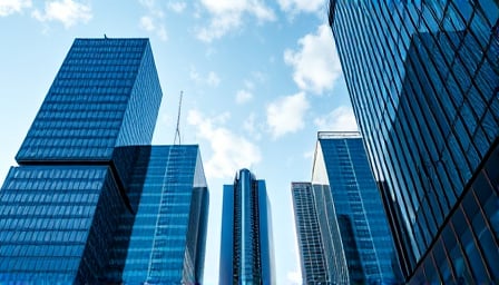 Hannover Rück SE erreicht neuen Höchststand: Starke Finanzperformance und zukunftsorientierte Strategie