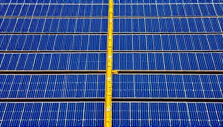 SMA Solar Technology AG: Historischer Aktienkurseinbruch nach drastischer Gewinnwarnung und Neustrukturierung